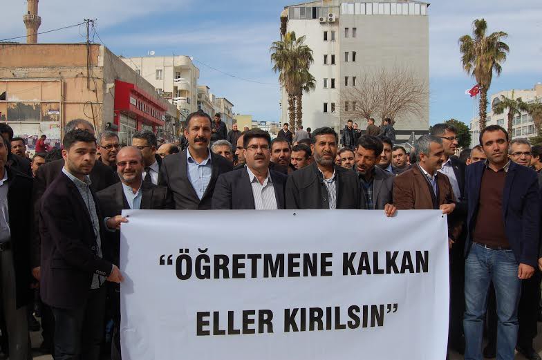 "Bu olaylar sona ermezse, tepkilerimiz daha şiddetli olacak" "Bu olaylar sona ermezse, tepkilerimiz daha şiddetli olacak"